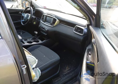 2019 Kia Sorento 3.3L Lx из США, поврежденный, VIN 5XYPGDA52KG525263